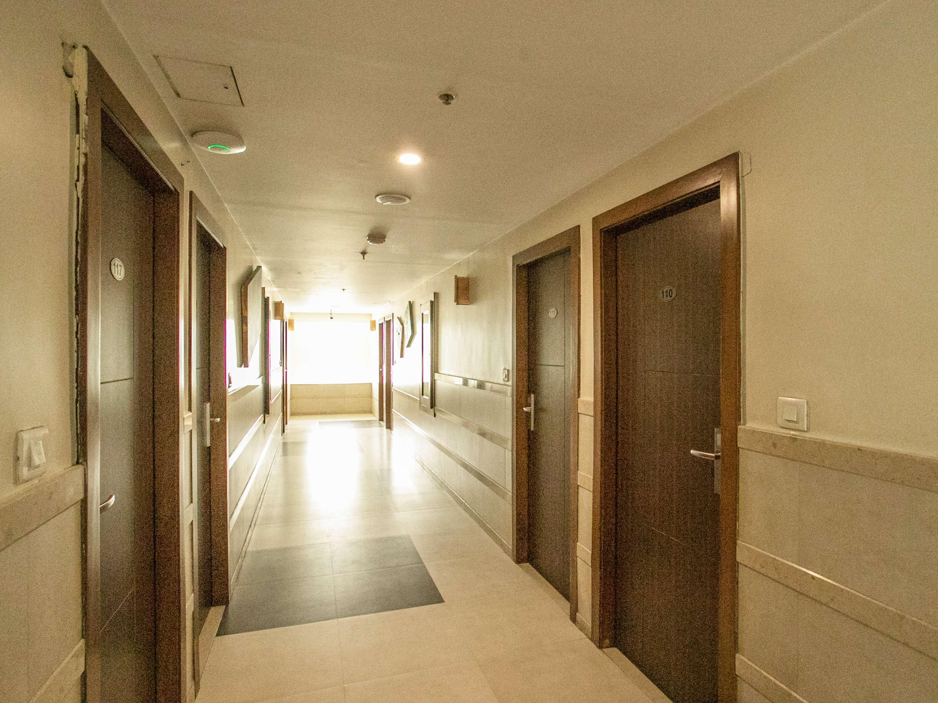 Capital O 14972 Hotel Ekaa Bangalore Eksteriør billede
