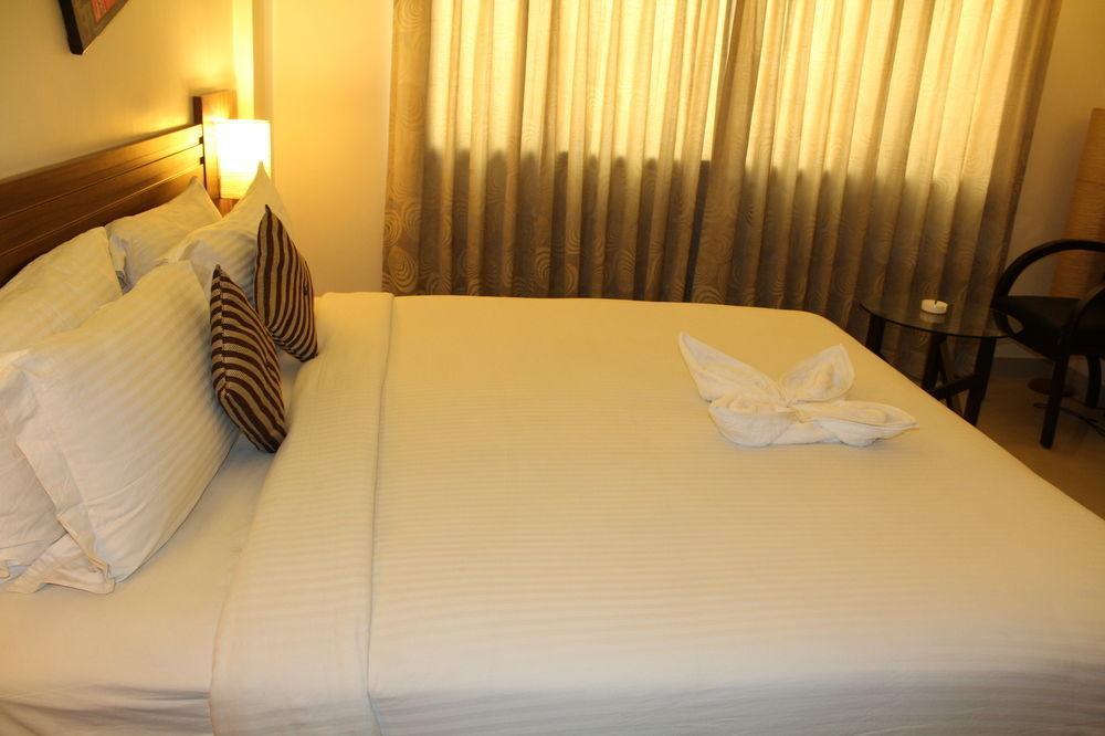 Capital O 14972 Hotel Ekaa Bangalore Eksteriør billede