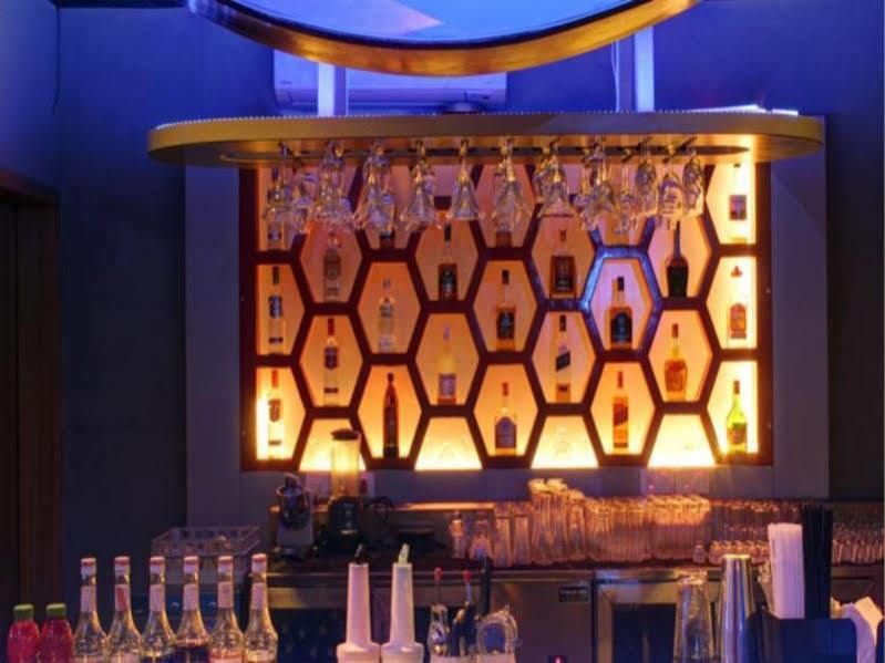 Capital O 14972 Hotel Ekaa Bangalore Eksteriør billede